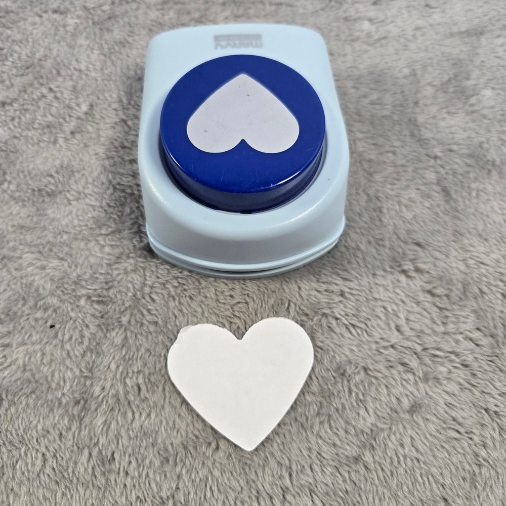 Marvy Uchida Clever Lever Heart Paper Punch Blue Scrapbooking Craft Tool